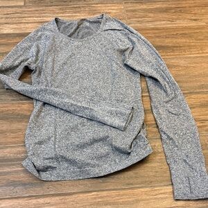 Athleta Heather Gray Women's Athletic Long Sleeve Top